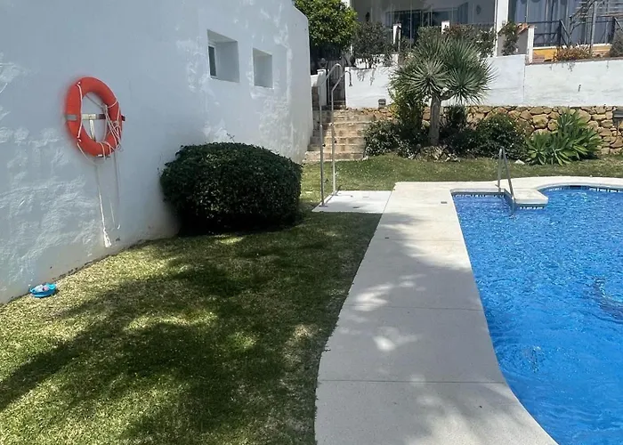 Moderno Estudio Con Wifi En Marbella Este - Vistamar 16 Estudio
